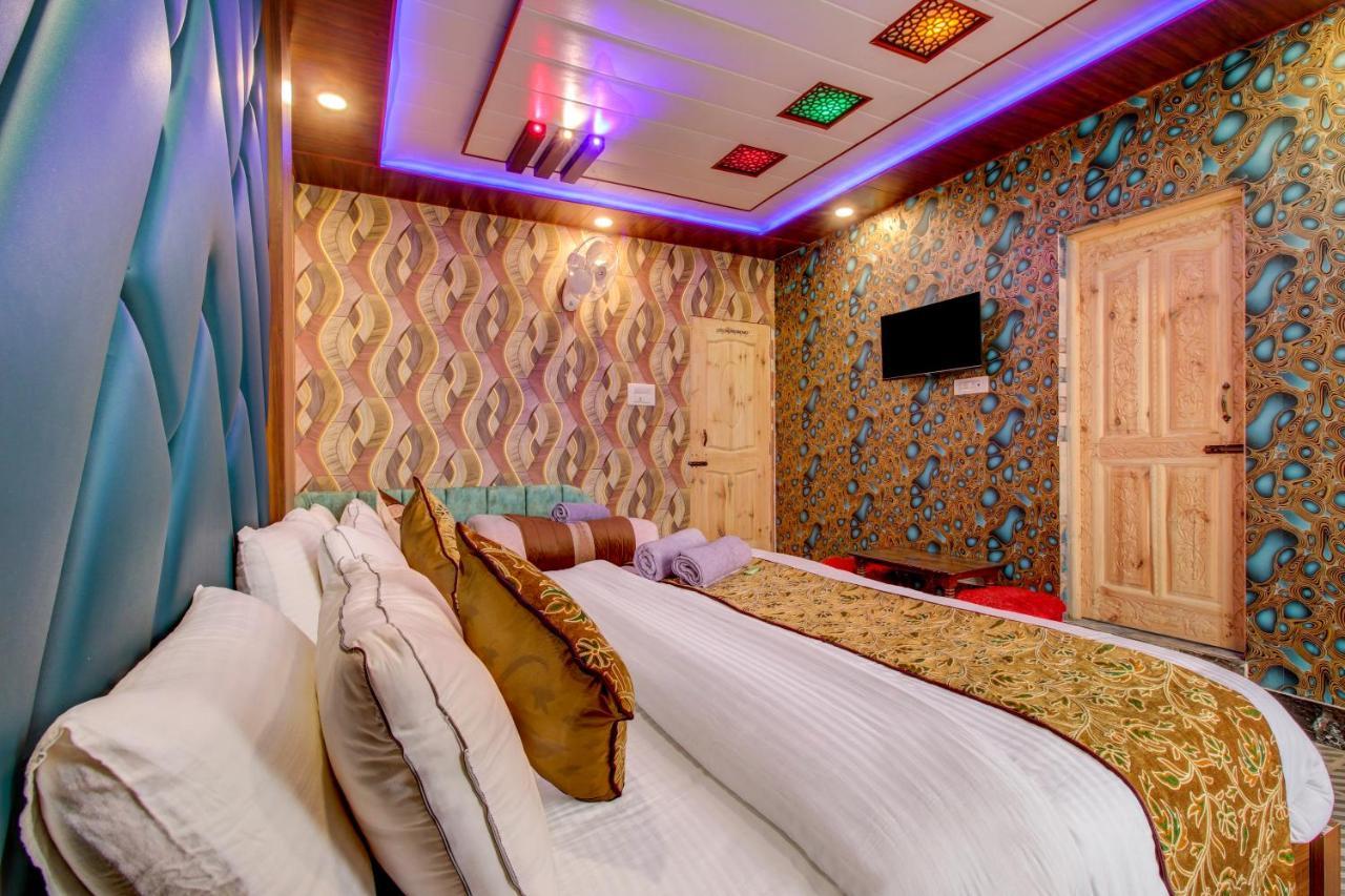 Hotel Royal Hameed Сринагар Экстерьер фото